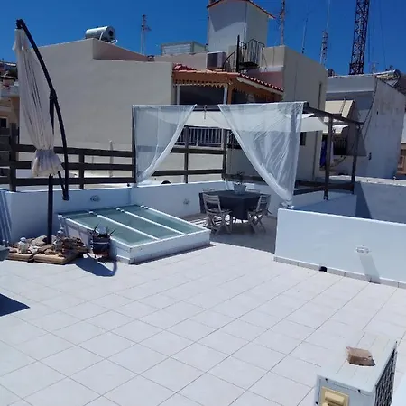 Simple And Special Apartment Ermoupoli Exterior photo
